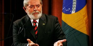 A un an de la presidentielle, lula devance bolsonaro dans un sondage