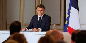 Alors qu& 39 il s& 39 apprEtait A reconnaItre l& 8217 Etat palestinien aux Etats-Unis, Emmanuel Macron s& 39 est interrompu pour soutenir les opErations israEliennes en Iran.