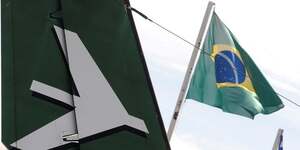 Bresil: l& 39 ordonnance bloquant l& 39 accord boeing-embraer rejetee