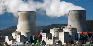 France: redemarrage de deux reacteurs de la centrale nucleaire de cruas