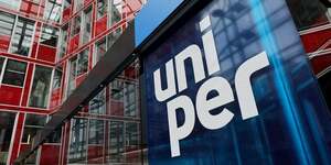 Klaus-dieter maubach, pdg de l& 39 entreprise allemande uniper, s& 39 adresse aux medias a dusseldorf