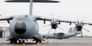 Le kazakhstan commande deux a400m a airbus