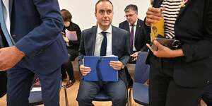 Le Premier ministre, jusque lA peu loquace quant A son programme, devrait dEvoiler ses cartes dans les prochains jours.
