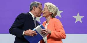 Mario draghi appelle a des reformes et des investissements pour relancer l'economie de l'ue
