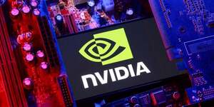 PHOTO D& 8217 ARCHIVES : Un logo Nvidia et une carte mEre d& 8217 ordinateur apparaissent dans cette illustration prise le 25 aoUt 2025. REUTERS Dado Ruvic Illustration Photo d& 8217 archives Photo d& 8217 archives