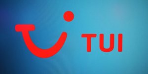 Tui confirme ses objectifs apres une activite en hausse au troisieme trimestre